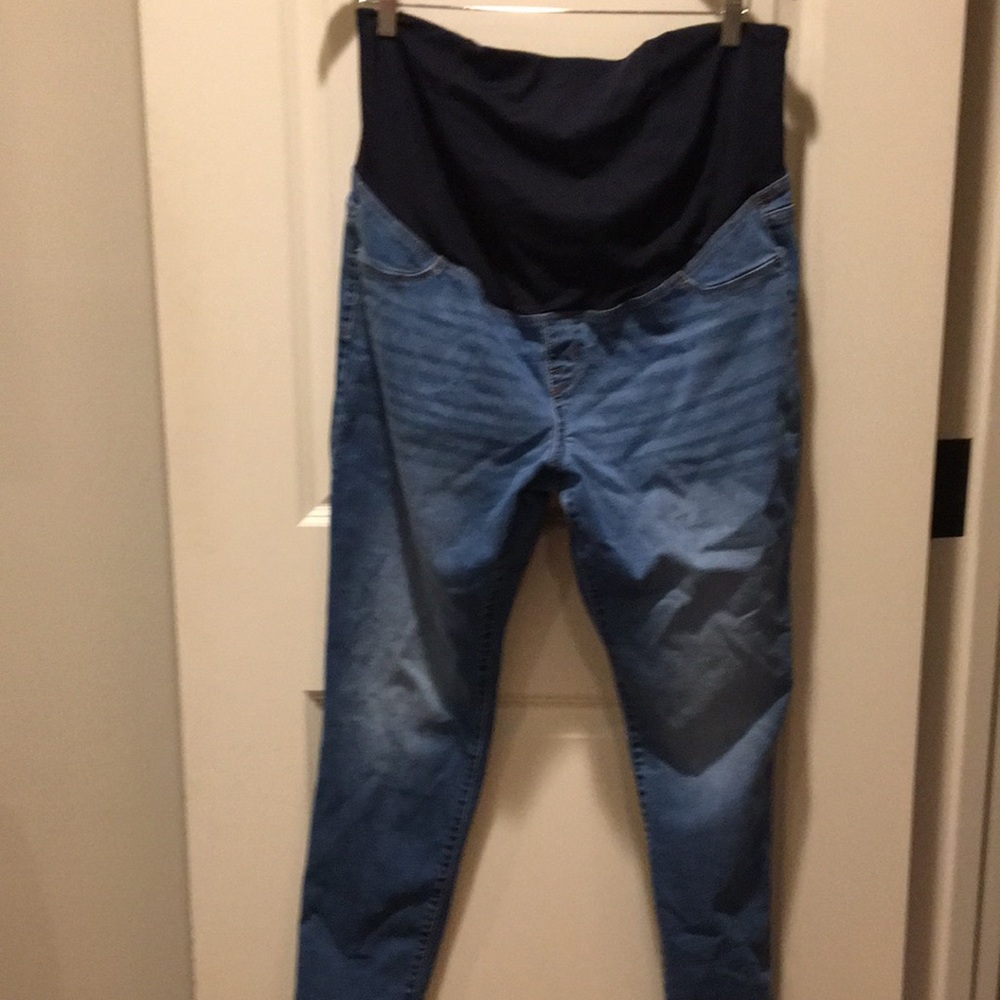 Isabel Maternity Womens Jeggings Denim Jean size 12/31R Stretchy. Real comfy
